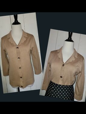 Cable & Gauge Scallop Edge Button 3/4 Sleeve Polo Cardigan Beige Camel M NEW